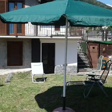 Casa Giardino Vista Lago Apartment *