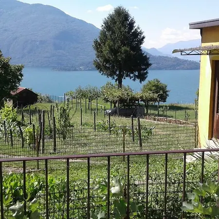 Casa Giardino Vista Lago Apartman *